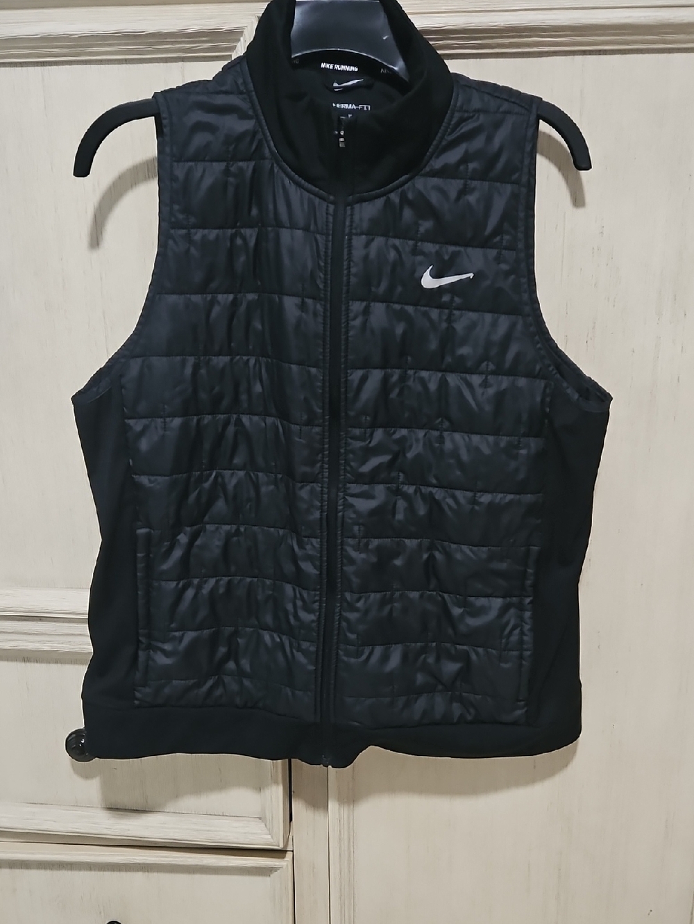 Nike Running  Black Quilted Insulated Vest with Swoosh